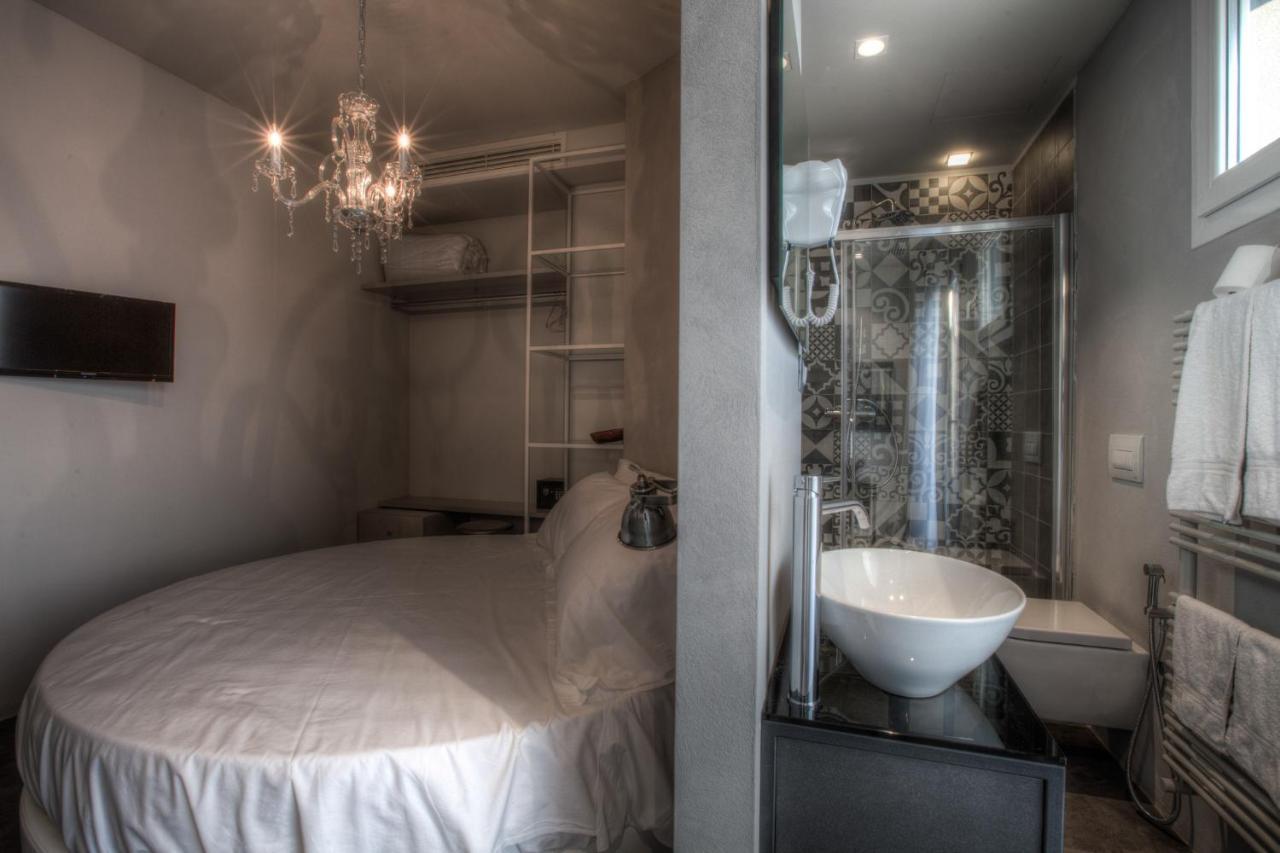 Bell Suite Hotel เบลลาเรีย-อีเจอา มารีนา ภายนอก รูปภาพ